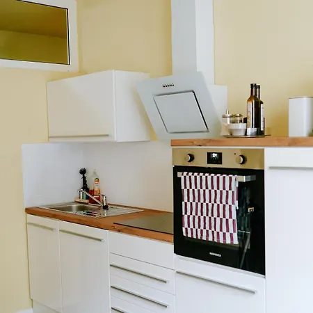 Apartamento Grosse In Der Suedvorstadt Mit Parkplaetzen *