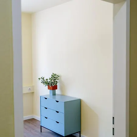 Grosse In Der Suedvorstadt Mit Parkplaetzen Apartamento *